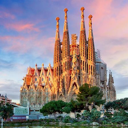 Charming Boat House In Barcelona With Big Terrace And Solarium Hotel Sant Adria de Besos Ngoại thất bức ảnh